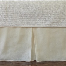 More about the 'Taylor Linens Linen Voile Cream Pleated Bedskirt' product